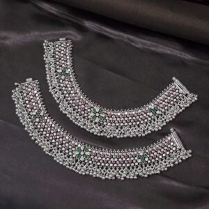 Royal Charm Cut Stone Silver Anklet