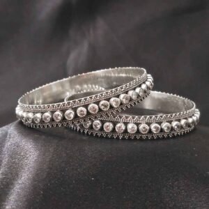 Stone Glow Pure Silver Bangle