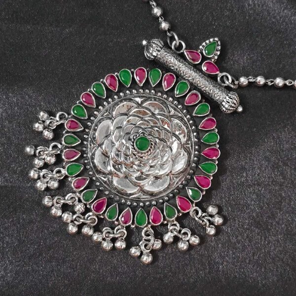 Festive Lotus Stone Silver Pendant Set - Image 2