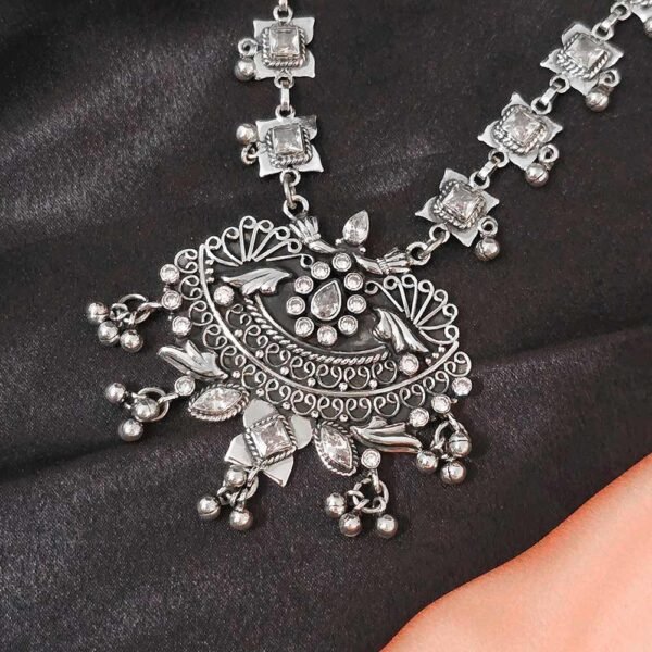 Antique Cut Stone Silver Pendant Set - Image 2