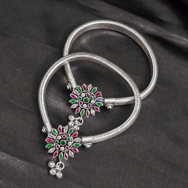 Garden Glow Silver Anklet - Image 2