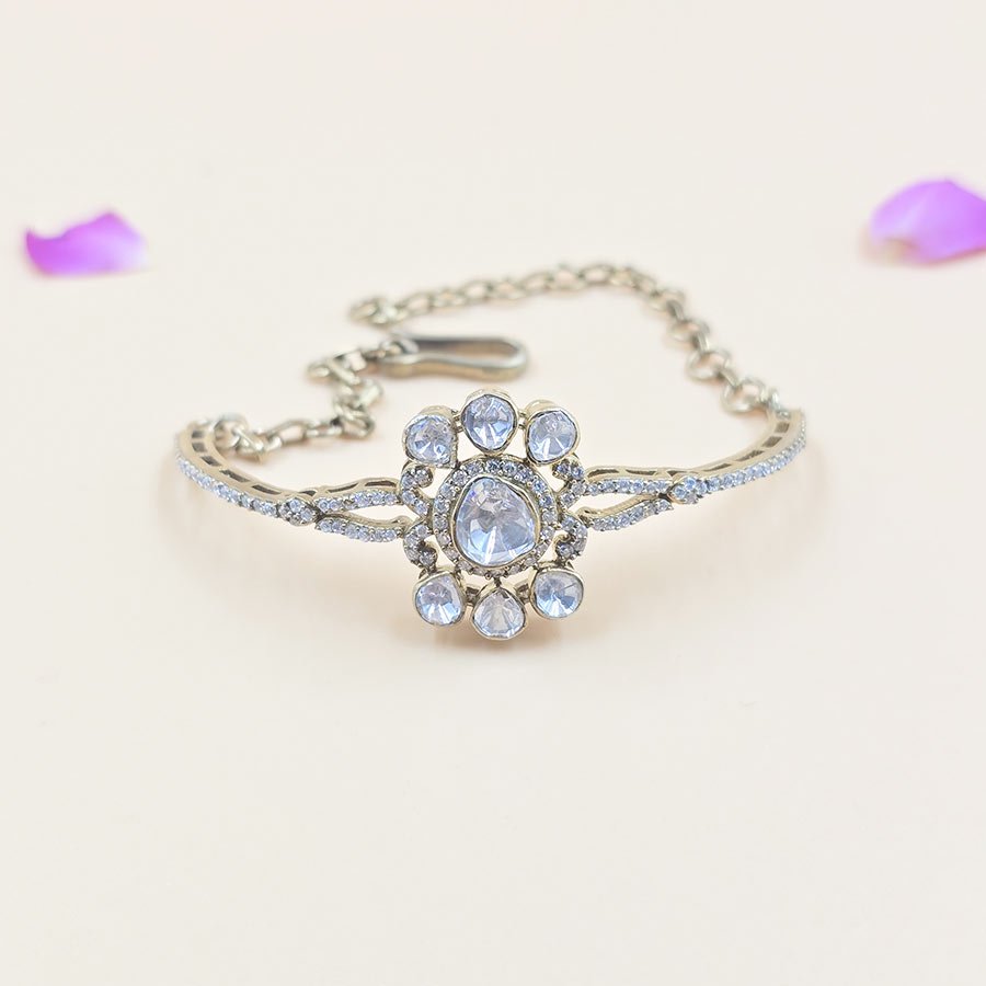 Floral Glow Moissanite Bracelet